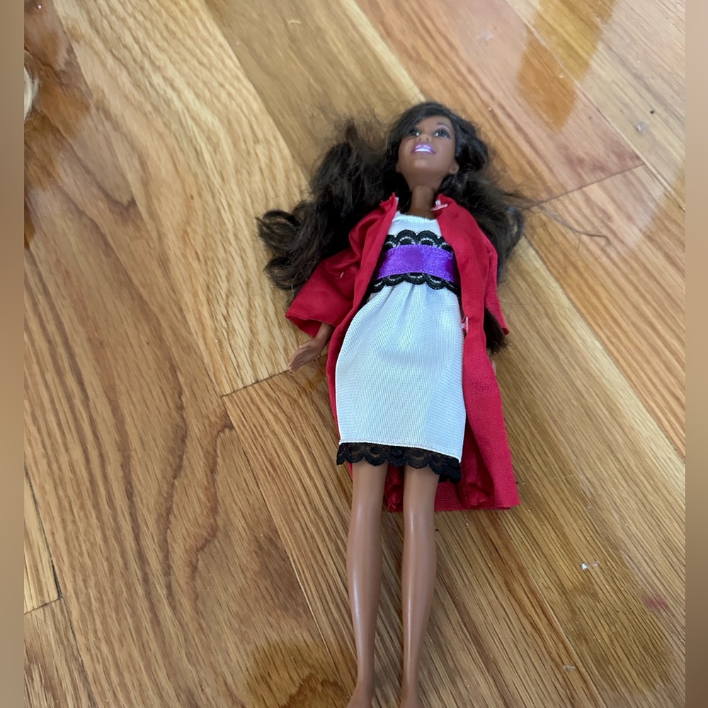 High School Musical 3 Taylor Graduation Doll.